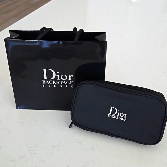 RARE DIOR Backstage cosmetic case zipper pouch bag Exclusive Dior Backstage mkup - Picture 1 of 10